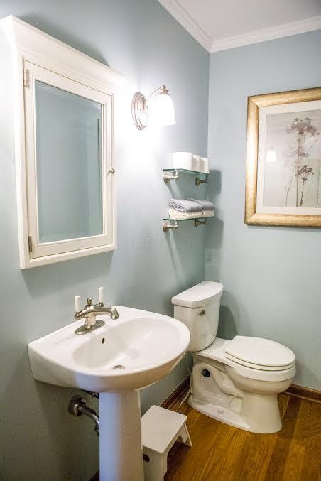 2620 Andover Road Columbus, OH 43221 - Photo 17 of 43
