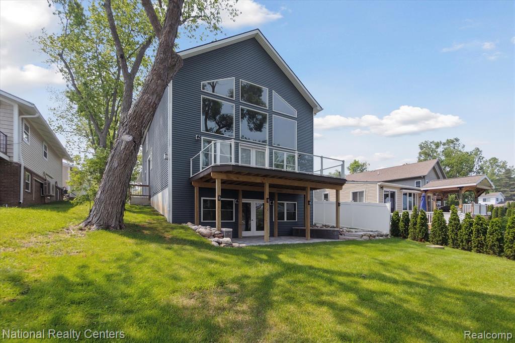 6130 Bullard Road Fenton, MI 48430 - Photo 2 of 62