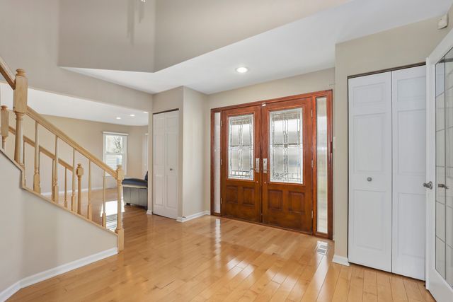 $545,000 | 623 Raintree Road, Buffalo Grove, IL 60089