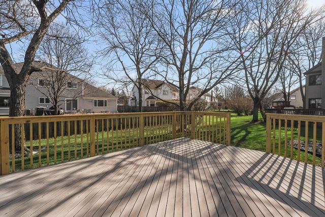 $545,000 | 623 Raintree Road, Buffalo Grove, IL 60089