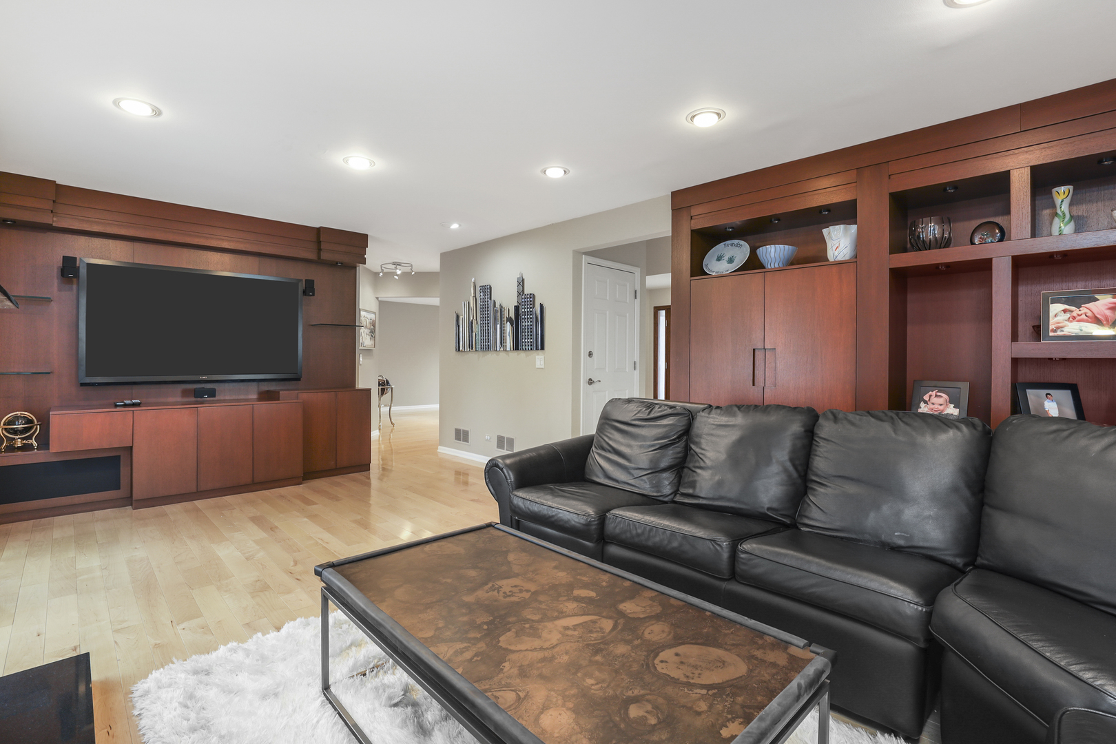 623 Raintree Road Buffalo Grove, IL 60089 - Photo 8 of 35