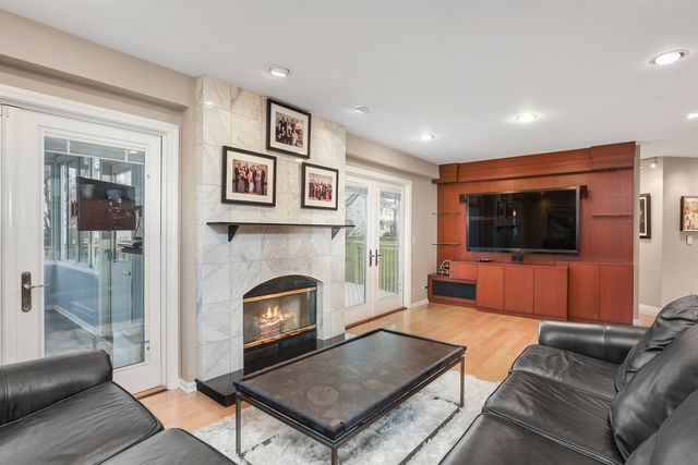 $545,000 | 623 Raintree Road, Buffalo Grove, IL 60089