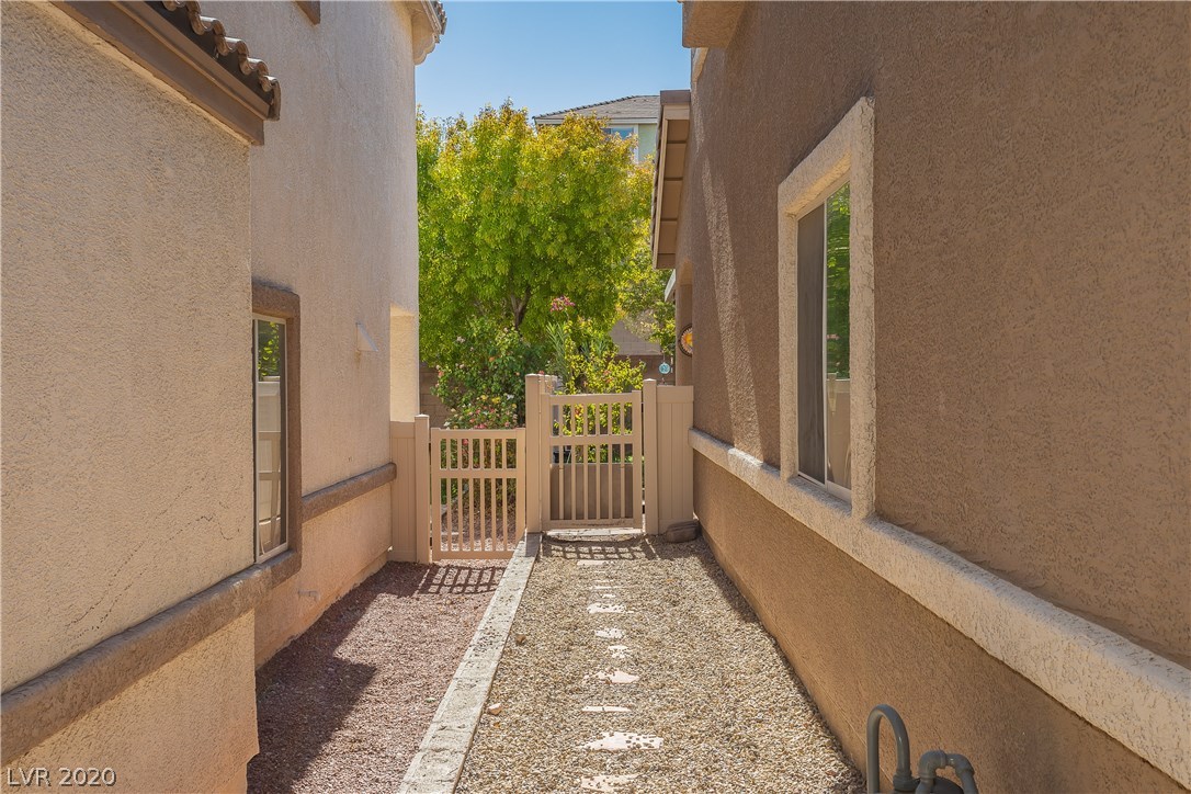 1321 Spice Ridge Court Henderson, NV 89012 - Photo 5 of 49 Gallery Image 5