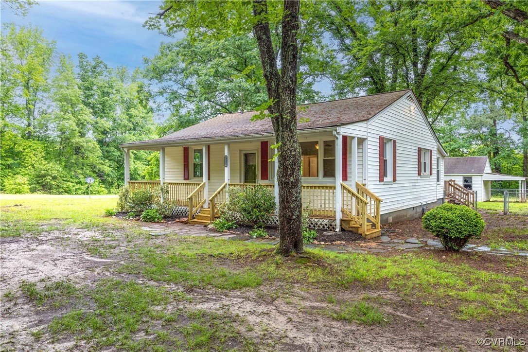 4593 Tabscott Road Columbia, VA 23038 - Photo 2 of 24 a view of a house with a yard