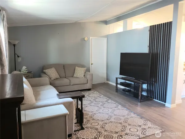 $179,950 | 1936 Pine Cone Avenue, Unit 87, Enumclaw, WA 98022