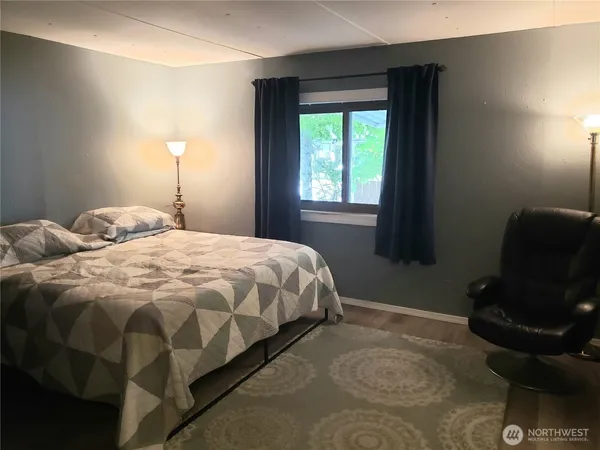 $179,950 | 1936 Pine Cone Avenue, Unit 87, Enumclaw, WA 98022