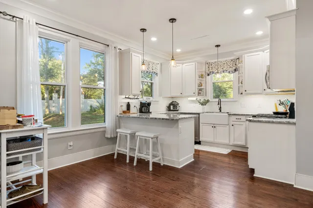 $459,900 | 307 College Avenue East, Carthage, TN 37030