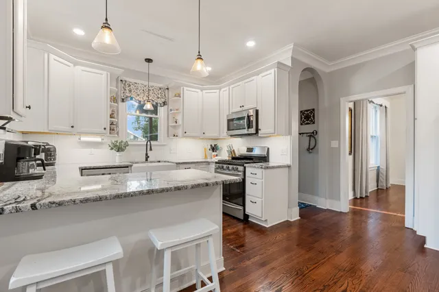 $459,900 | 307 College Avenue East, Carthage, TN 37030