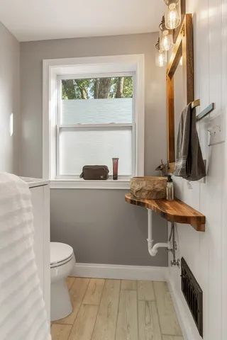 $459,900 | 307 College Avenue East, Carthage, TN 37030