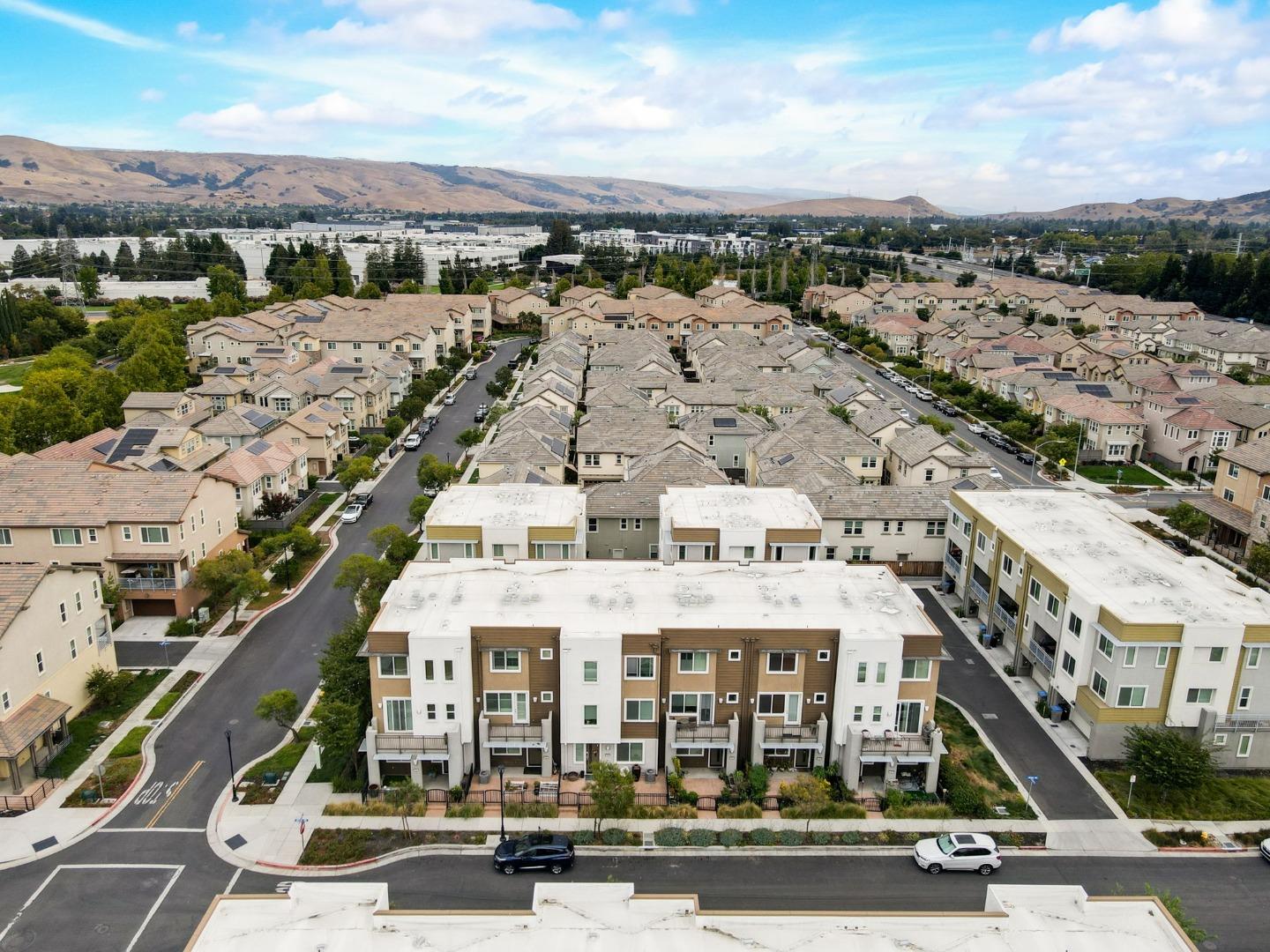 706 Ave One Drive San Jose, CA 95123 - Photo 56 of 60 a view of a large building