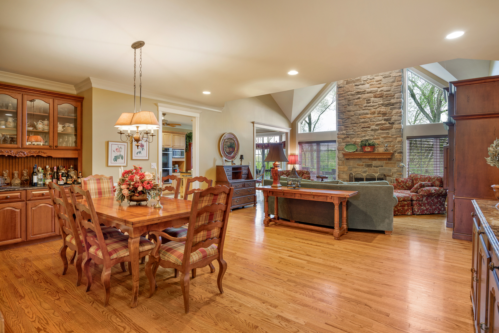 1789 Rizzi Lane Bartlett, IL 60103 - Photo 4 of 36