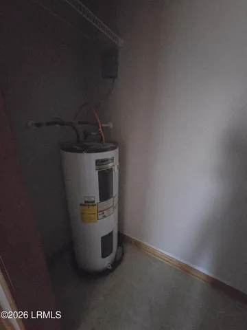 $380,000 | 10692 Grays Highway, Ridgeland, SC 29936