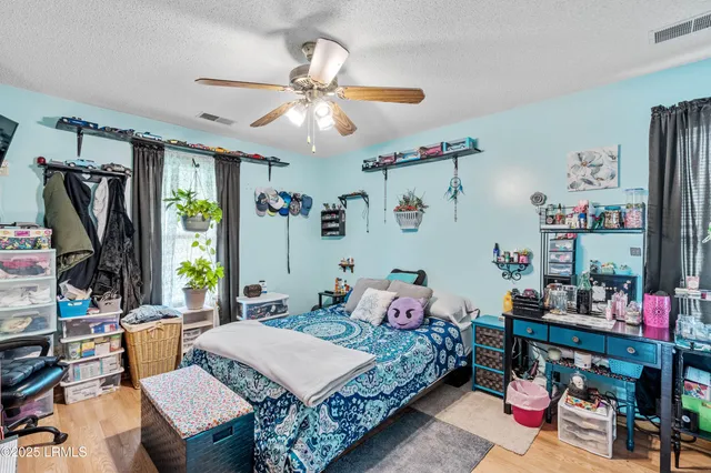 $399,000 | 10692 Grays Highway, Ridgeland, SC 29936