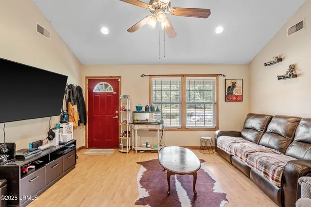 $399,000 | 10692 Grays Highway, Ridgeland, SC 29936