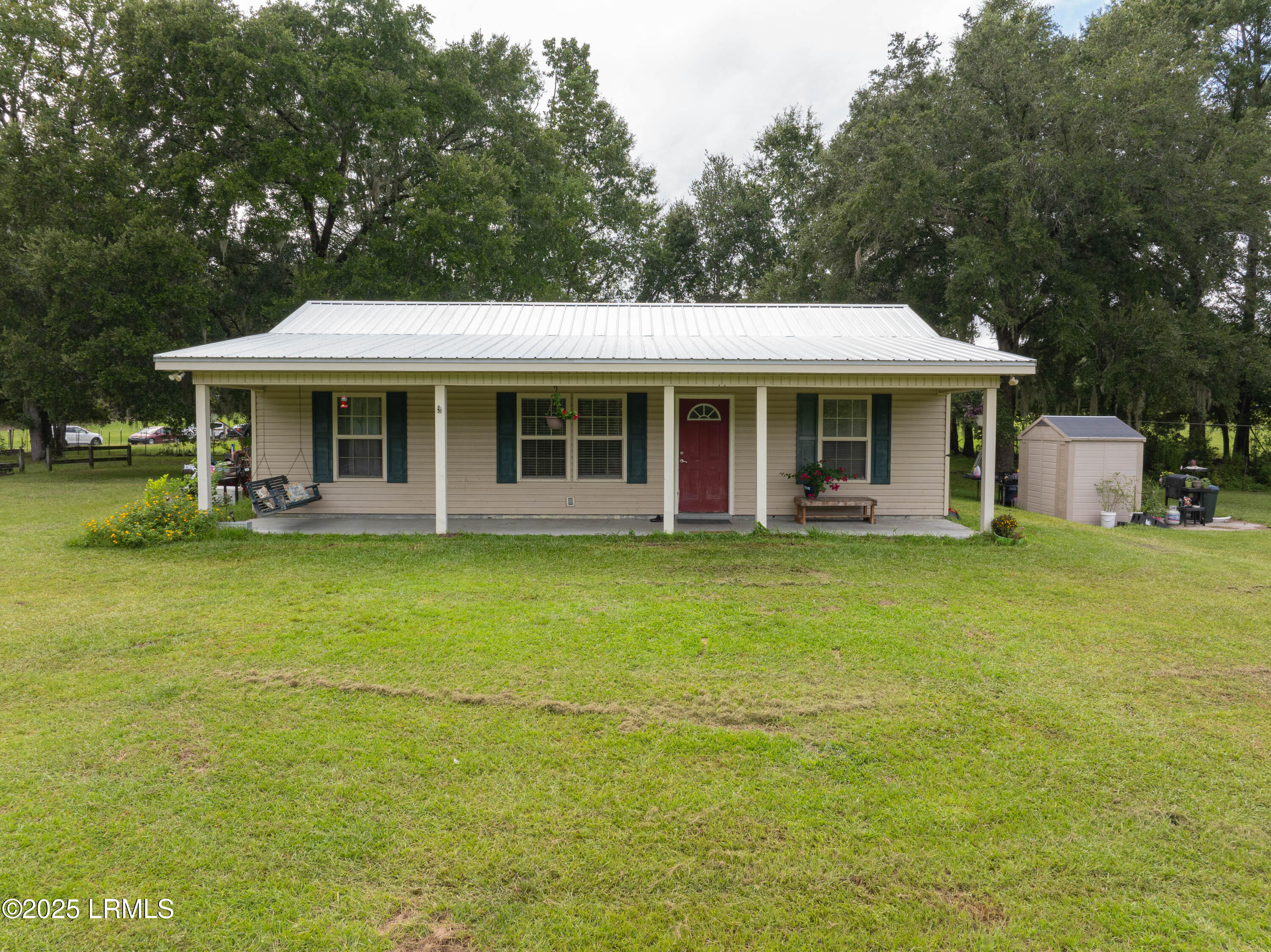 10692 Grays Highway Ridgeland, SC 29936 - Photo 16 of 47 10692 Grays Highway-47