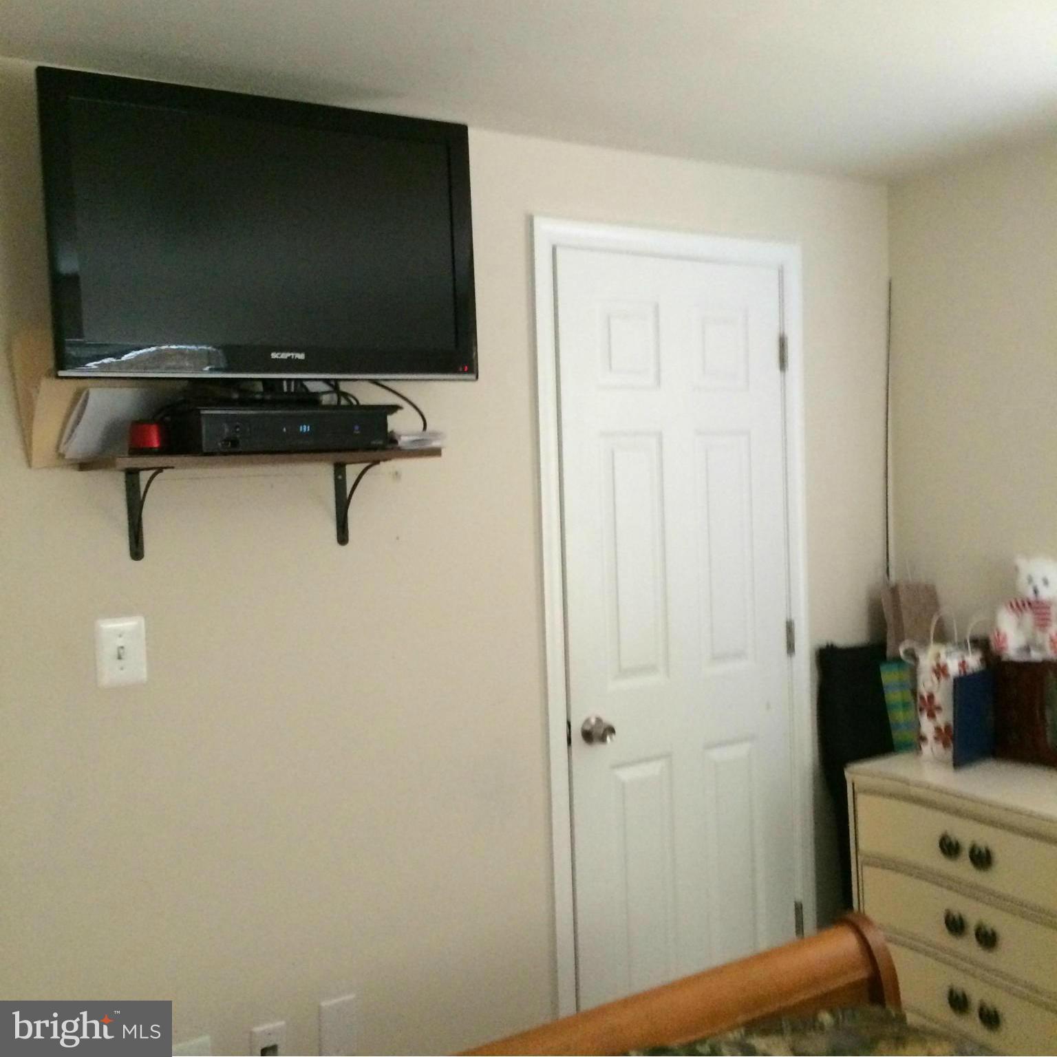 528 Caisson Road Fredericksburg, VA 22405 - Photo 10 of 21 Bedroom (Master)