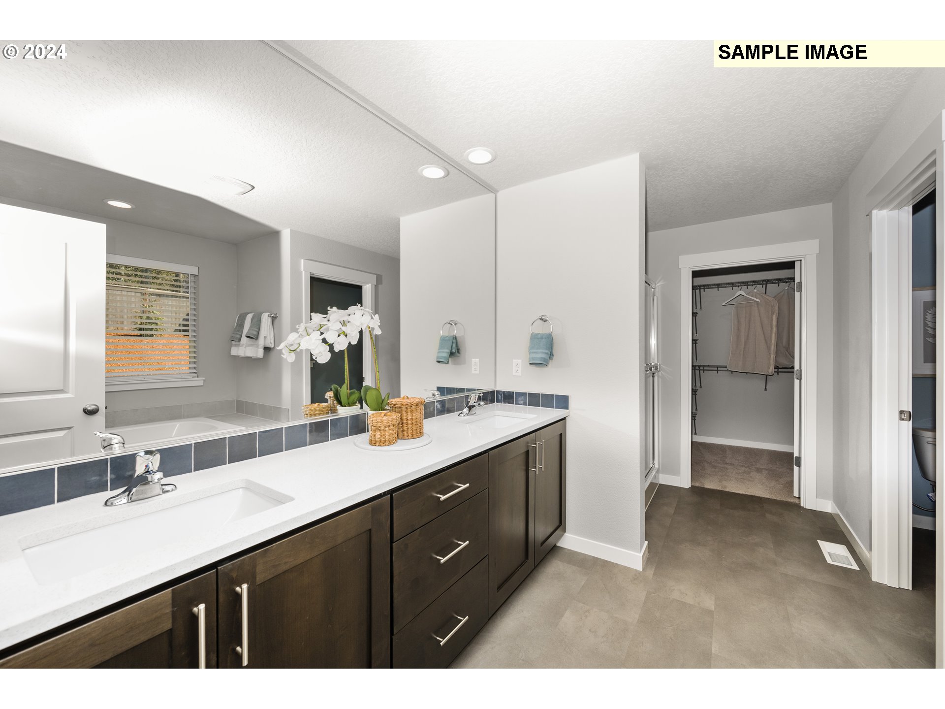 137 South 90th Place, Unit 128 Ridgefield, WA 98642 - Photo 25 of 33