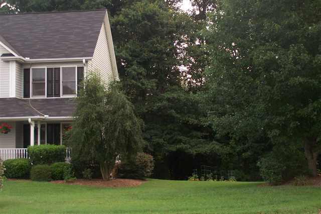 117 Roberts Farm Road Simpsonville, SC 29681 - Photo 3 of 24 Gallery Image 3
