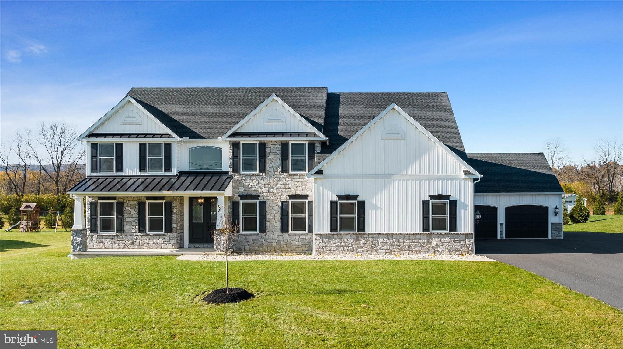 166 Gaul Road Reading, PA 19608 - Photo 3 of 53