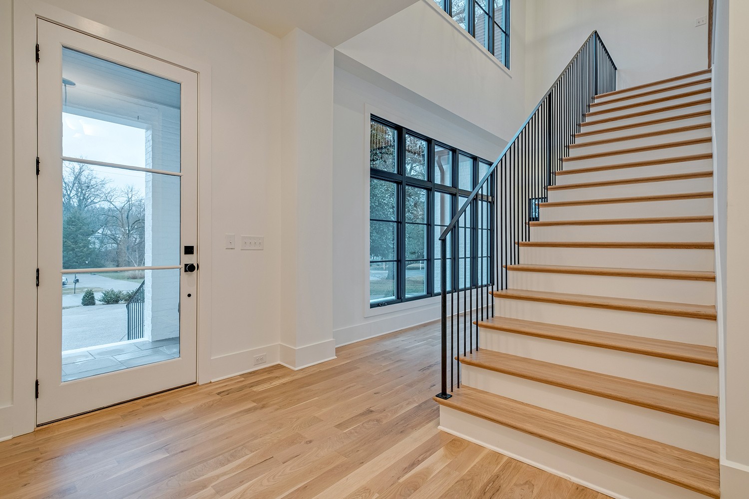 2825 Sugar Tree Road Nashville, TN 37215 - Photo 6 of 51 a view of entryway with wooden floor and front door