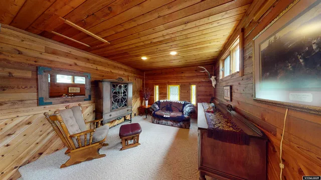 $363,000 | 665 North 9th Street, Lander, WY 82520