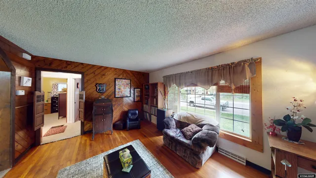 $363,000 | 665 North 9th Street, Lander, WY 82520