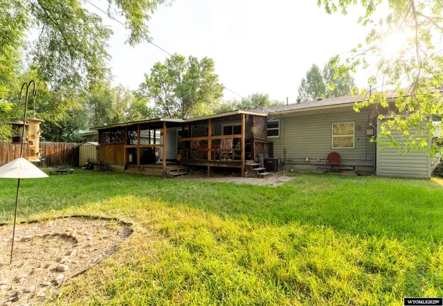 $363,000 | 665 North 9th Street, Lander, WY 82520