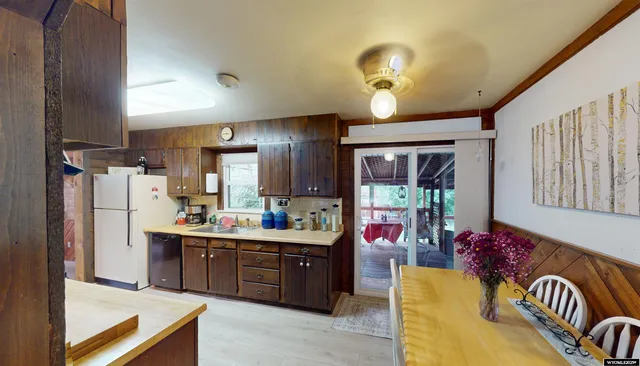 $363,000 | 665 North 9th Street, Lander, WY 82520