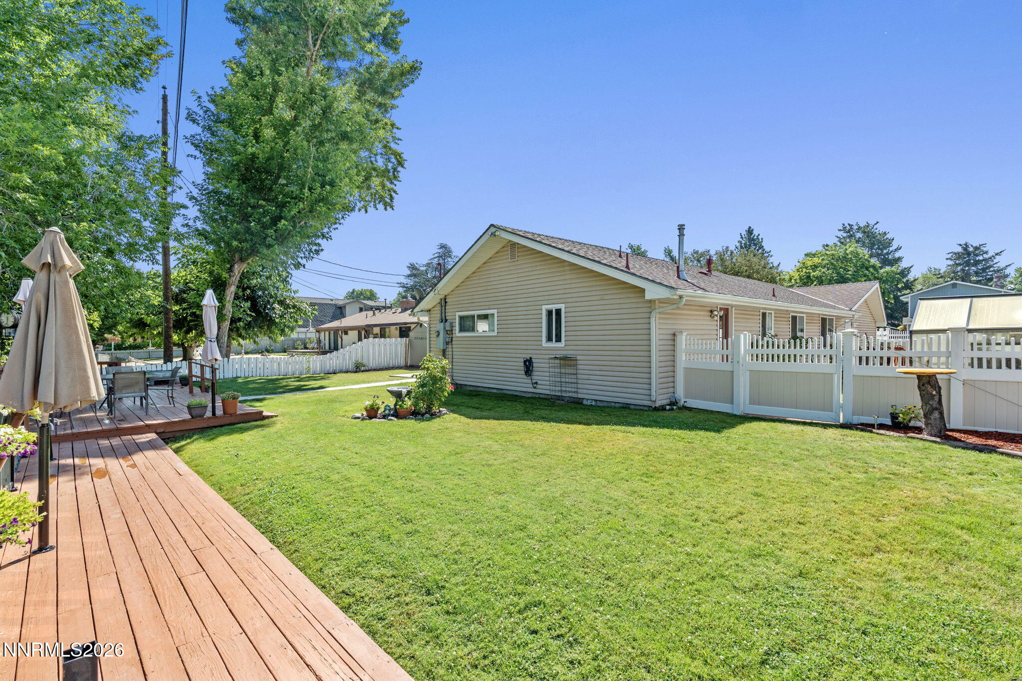 3305 Idlewild Drive Reno, NV 89509 - Photo 28 of 39 42-web-or-mls-DSC00689