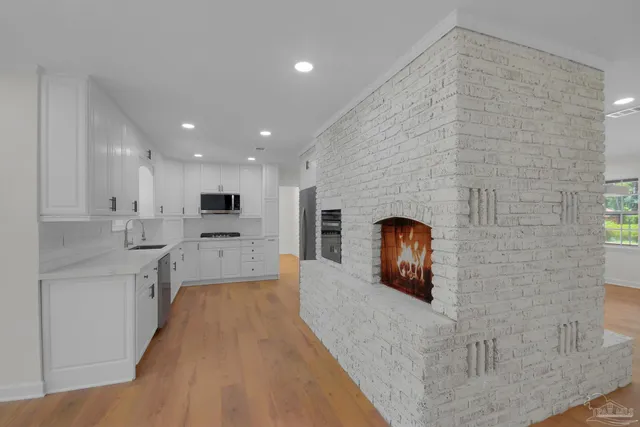 $515,000 | 5745 Avenida Robledal, Pensacola, FL 32504