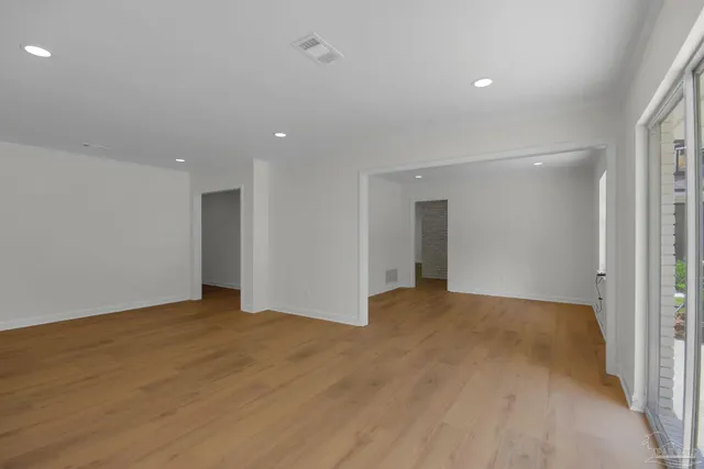 $515,000 | 5745 Avenida Robledal, Pensacola, FL 32504