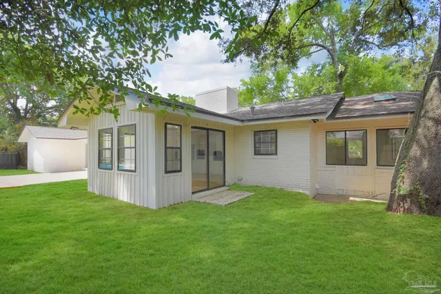 $515,000 | 5745 Avenida Robledal, Pensacola, FL 32504