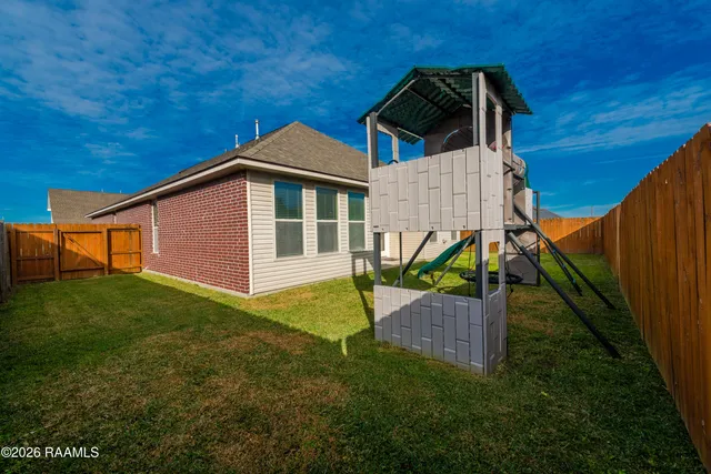 $249,999 | 112 Merrydale Lane, Rayne, LA 70578