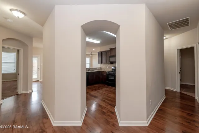 $249,999 | 112 Merrydale Lane, Rayne, LA 70578