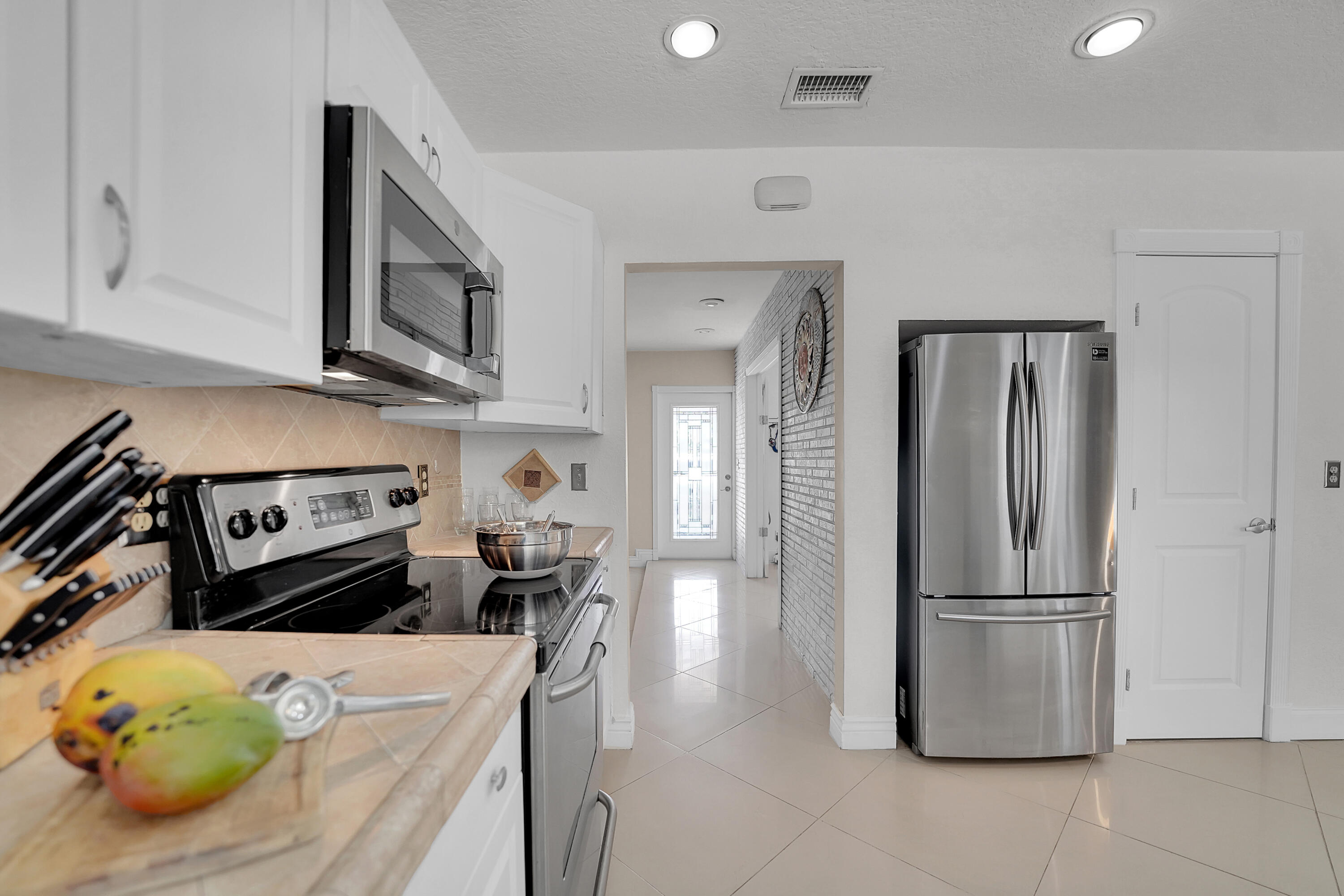 555 Northwest 50th Place Boca Raton, FL 33431 - Photo 11 of 44 DSC04021