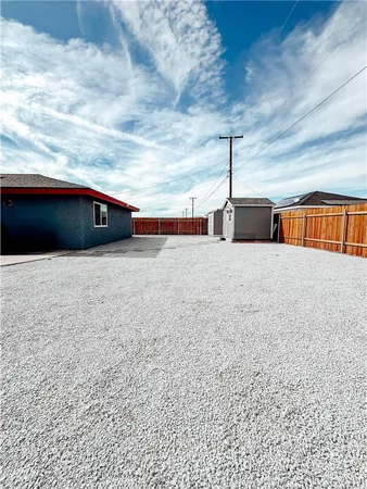 $279,999 | 7851 Greenwood Avenue, California City, CA 93505