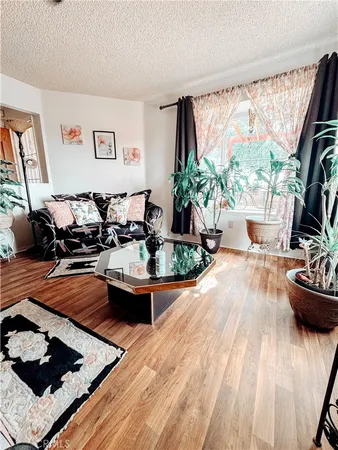 $279,999 | 7851 Greenwood Avenue, California City, CA 93505