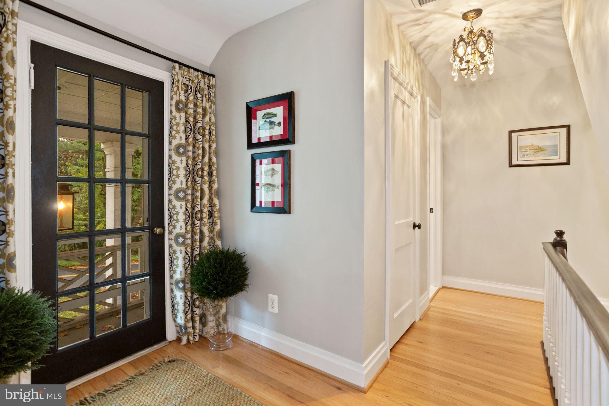 1624 Brookside Road McLean, VA 22101 - Photo 46 of 70 Upper Level Landing to Balcony at Front Porch