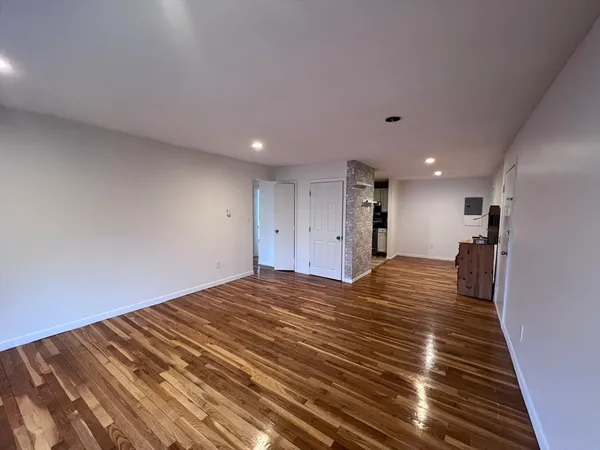 $2,900 | 50 Seymour Street, Unit 8, Boston, MA 02131