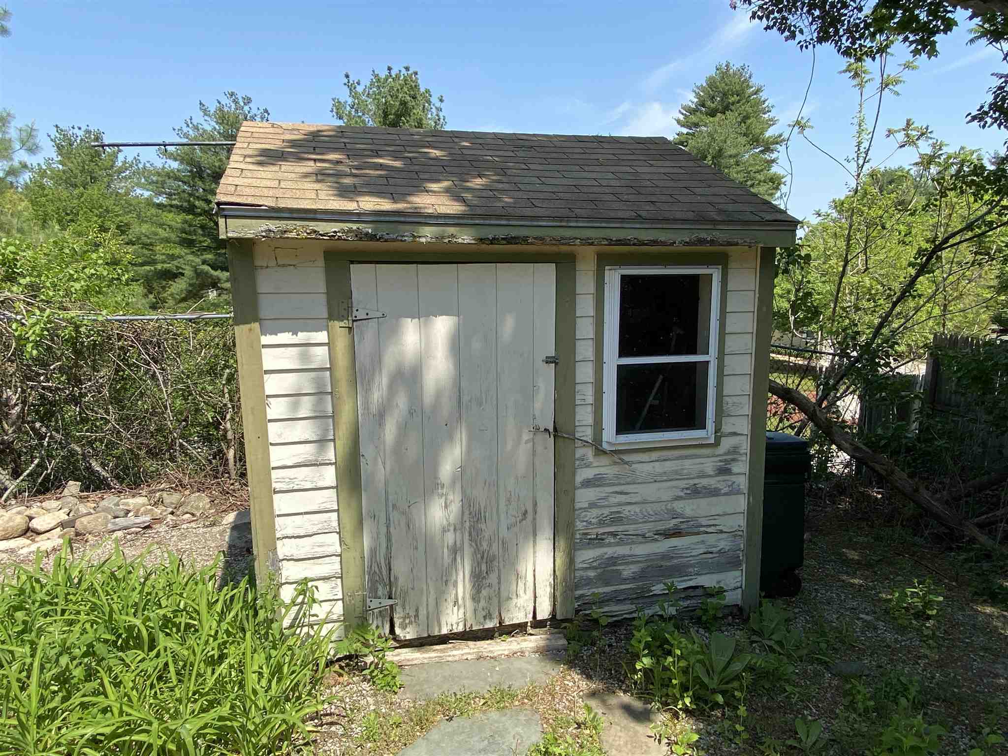 106 Gilhaven Road Manchester, NH 03104 - Photo 22 of 32