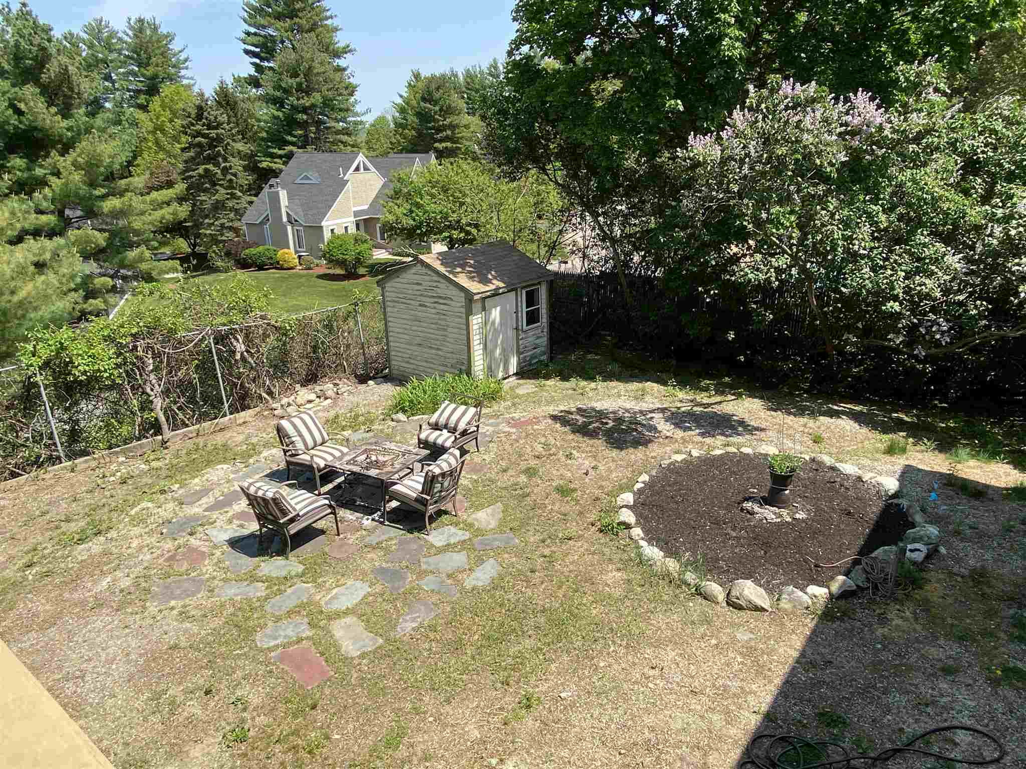 106 Gilhaven Road Manchester, NH 03104 - Photo 25 of 32