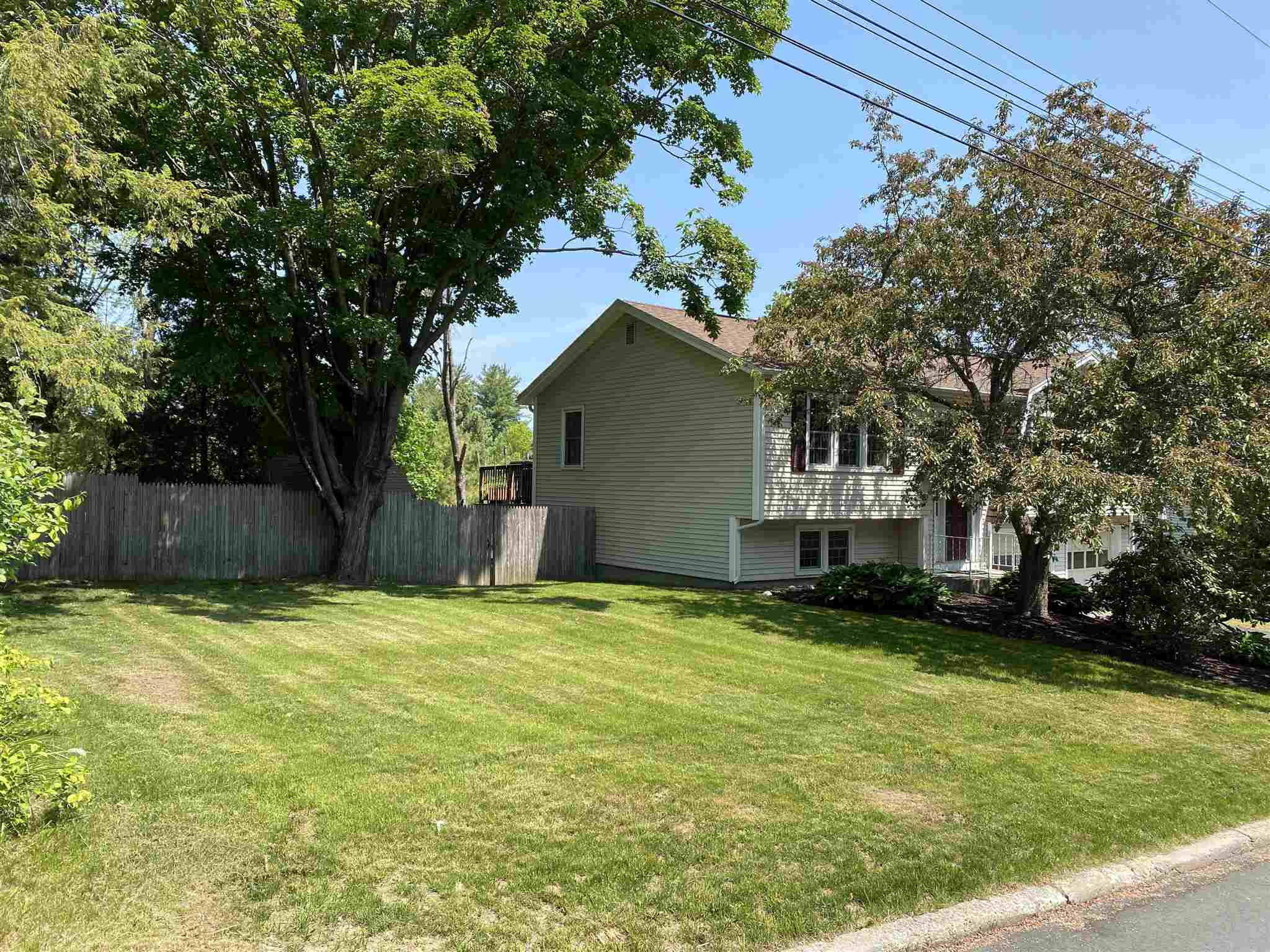 106 Gilhaven Road Manchester, NH 03104 - Photo 29 of 32