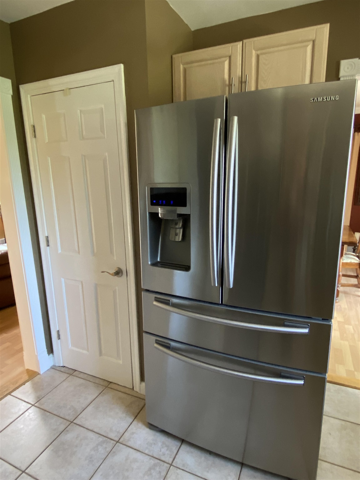 106 Gilhaven Road Manchester, NH 03104 - Photo 5 of 32