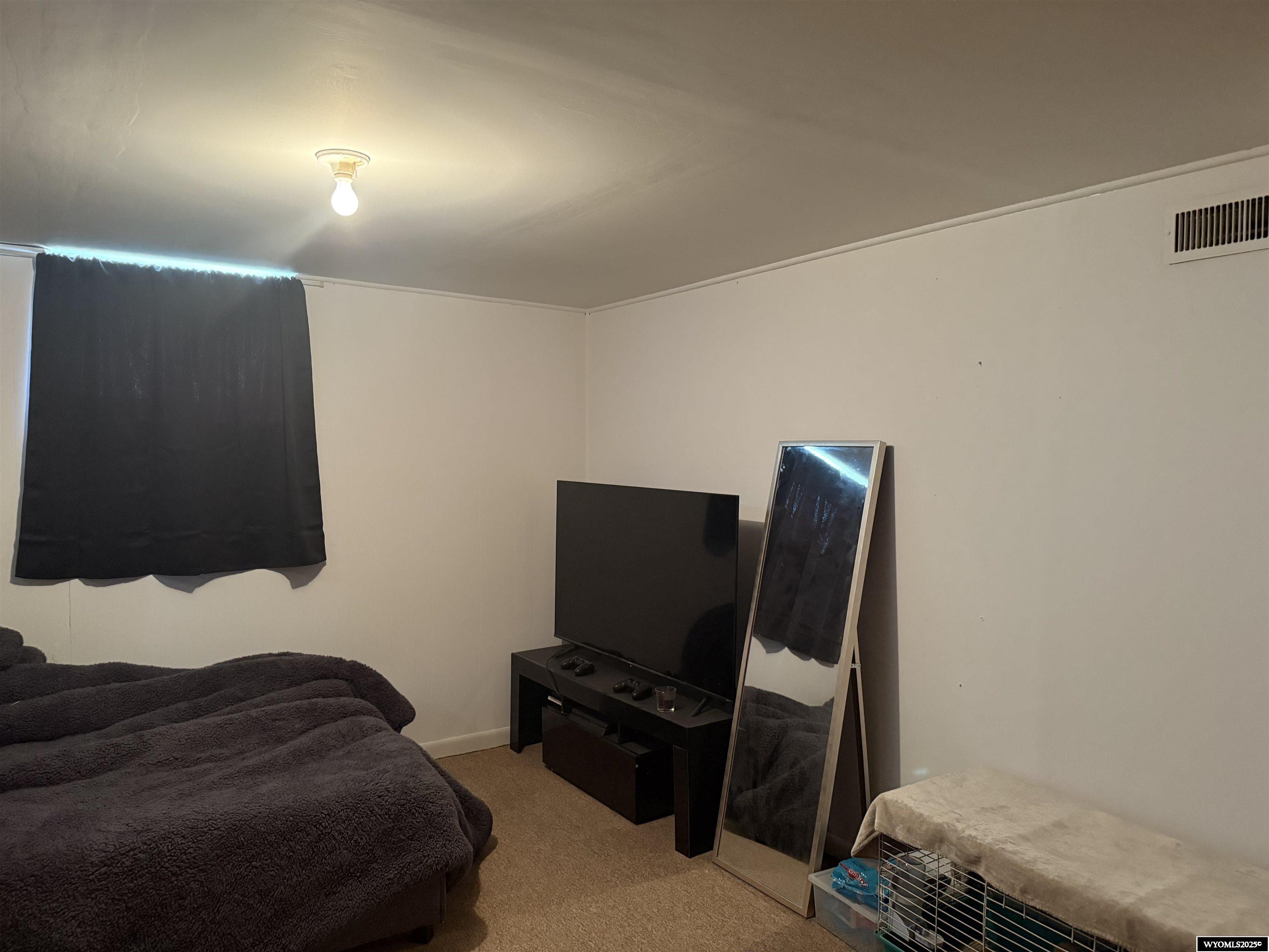 155 Lane 3 Thermopolis, WY 82443 - Photo 28 of 31