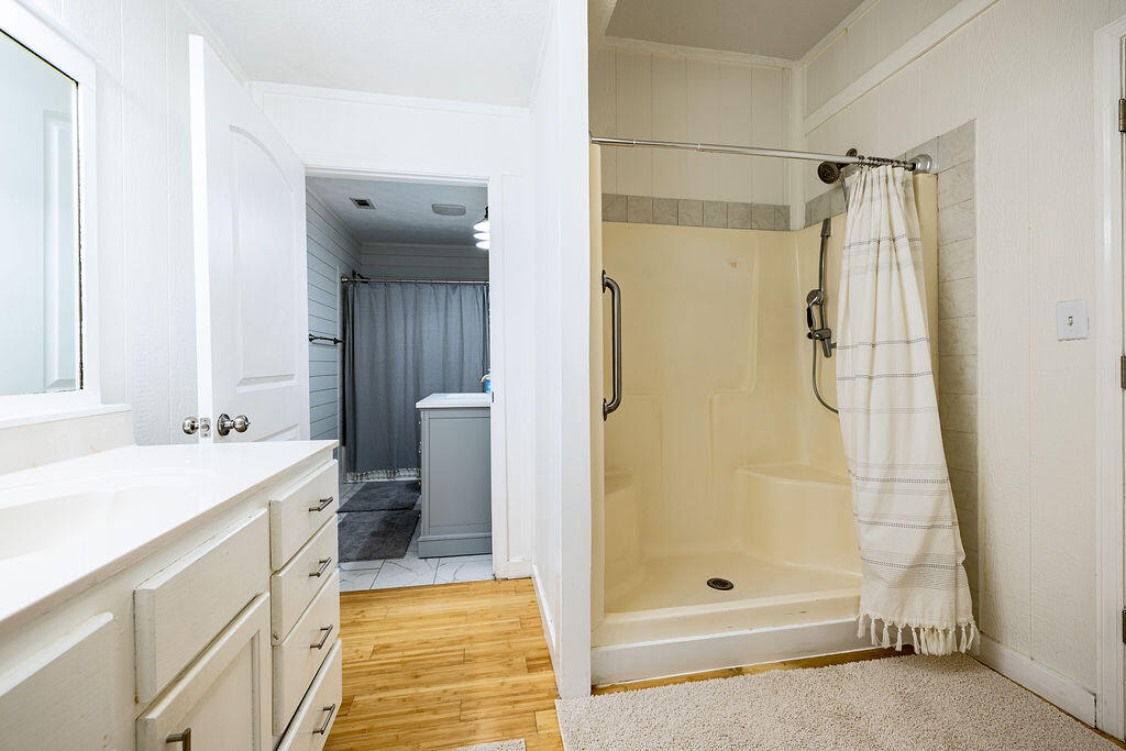 109 Seabreeze Circle Inlet Beach, FL 32461 - Photo 98 of 148 Bathroom1(3)