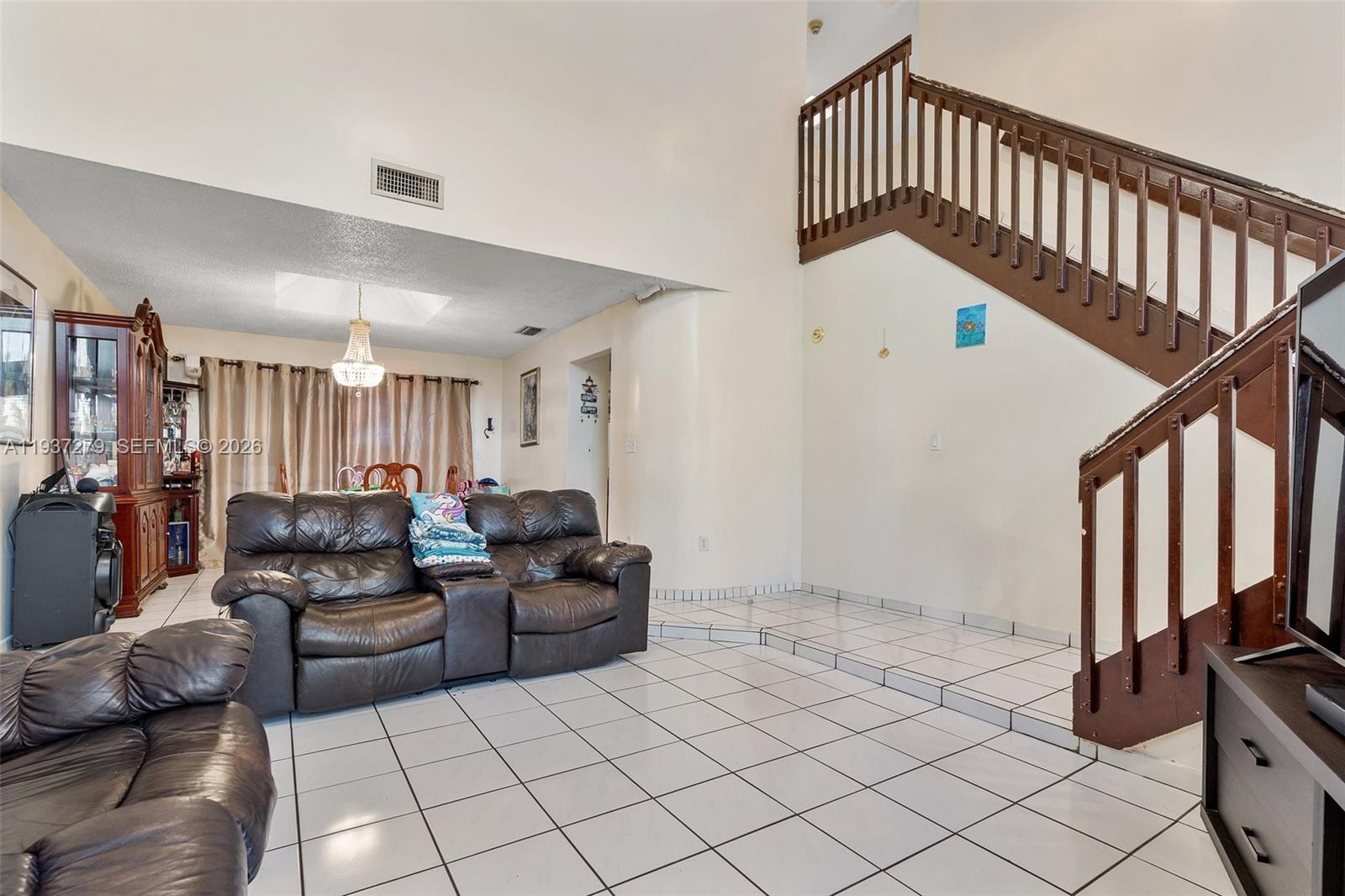 14256 Southwest 92nd Street Miami, FL 33176 - Photo 9 of 56