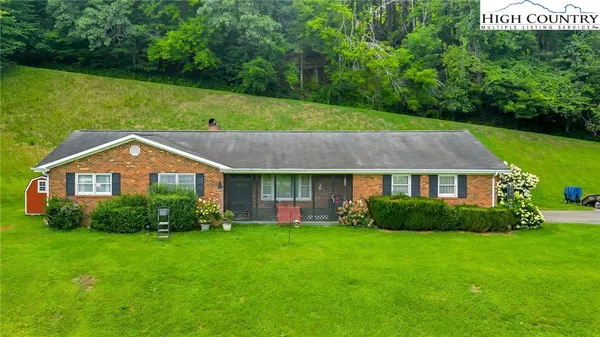 $499,900 | 2351 U.S. Highway 221 North, Jefferson, NC 28640