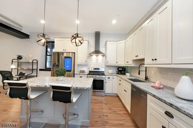 $3,675 | 8 Personette Street, Unit 7, Caldwell, NJ 07006