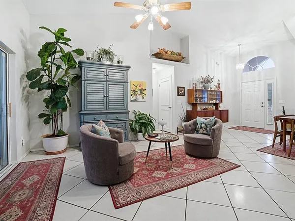 $380,000 | 104 Vista Avenue, Eustis, FL 32726