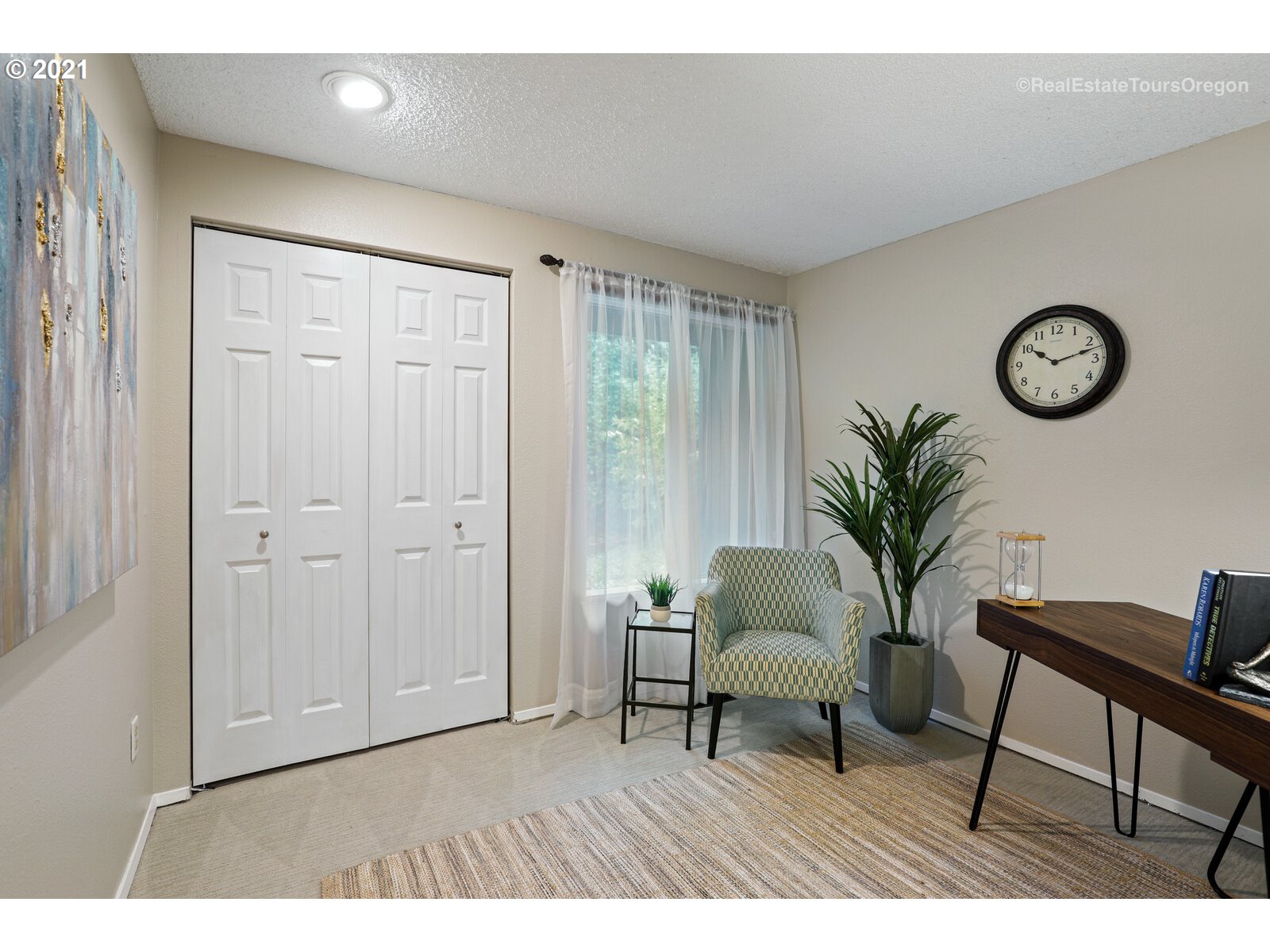 9220 Southwest 5th Avenue Portland, OR 97219 - Photo 16 of 29 Gallery Image 16